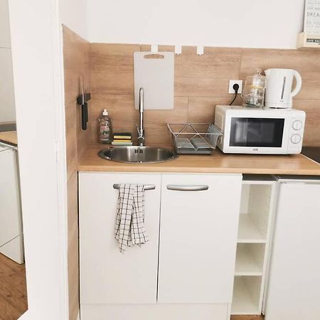 #4 Joli Appartement A 2 Pas Du Metro Et Paris 20 Bagnolet Dış mekan fotoğraf